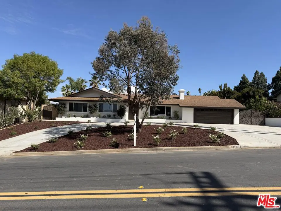 1119 Paseo Grande, Corona, CA 92882 - #1
