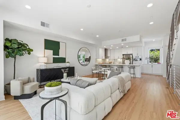 3306 Aria Lane, Los Angeles, CA 90034