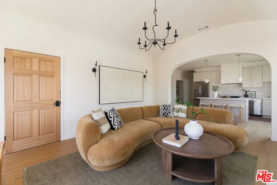 2812 1/2 Somerset Drive, Los Angeles, CA 90016 - #2