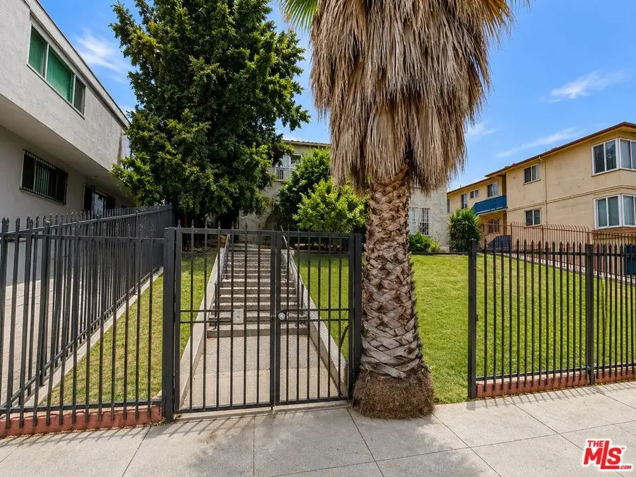 426 S Catalina Street, Los Angeles, CA 90020 - #3