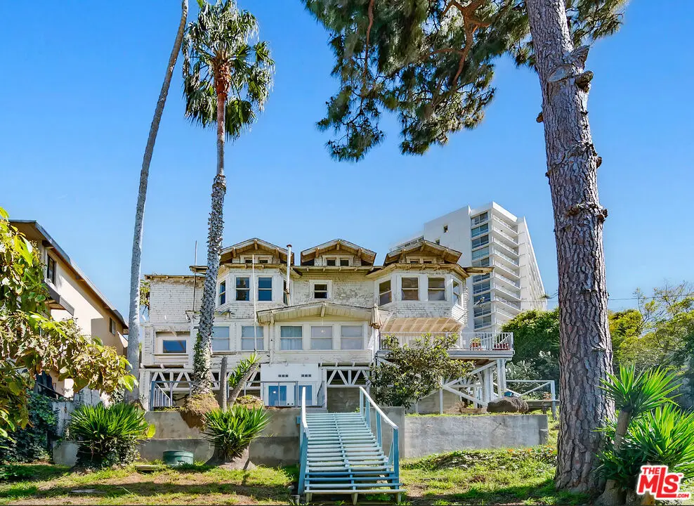 207 Ocean Avenue, Santa Monica, CA 90402 - #1