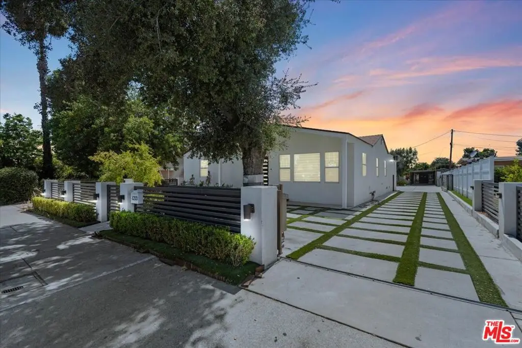 1213 S California Avenue, Monrovia, CA 91016 - #1