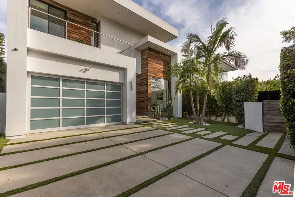 132 N Laurel Avenue, Los Angeles, CA 90048 - #1