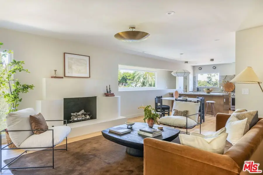 3815 Chanson Drive, View Park Windsor Hills, CA 90043 - #3