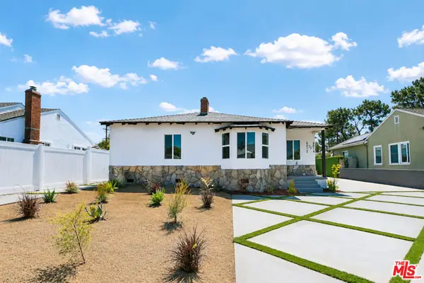 8012 Irvine Avenue, North Hollywood, CA 91605