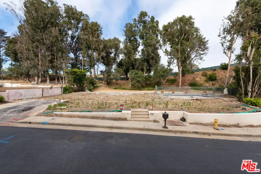 722 Patterson Place, Pacific Palisades, CA 90272 - #3