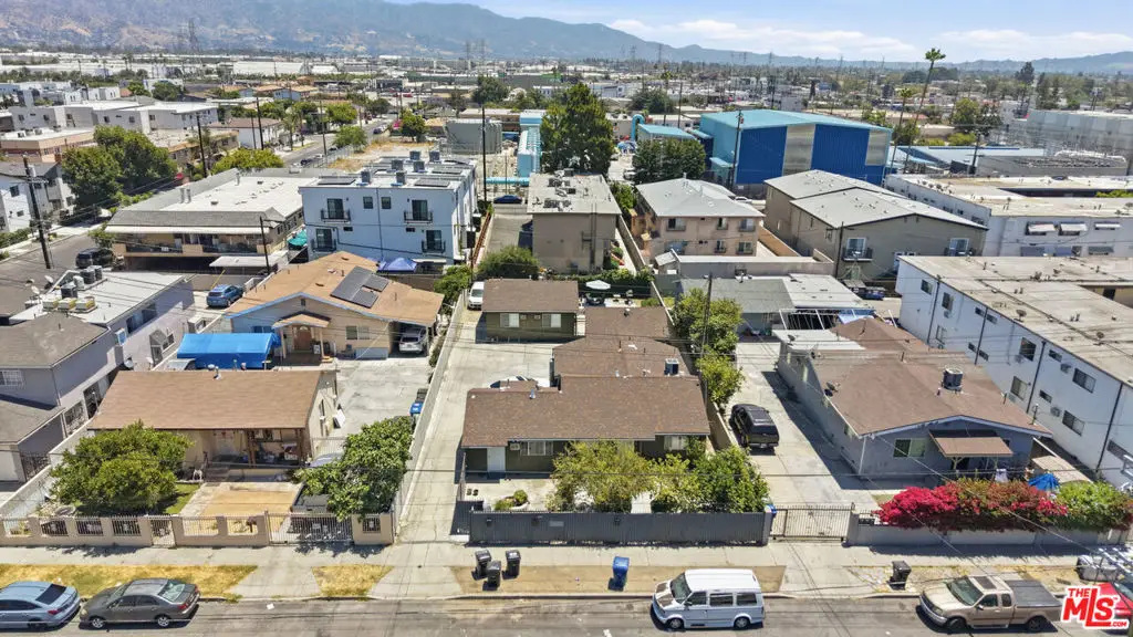 6850 Radford Avenue, North Hollywood, CA 91605 - #1