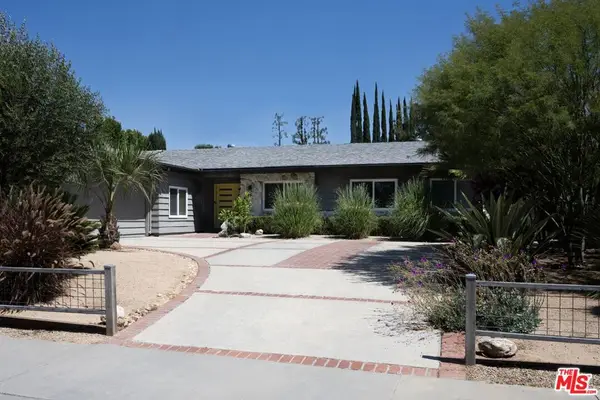 22429 Bessemer Street, Woodland Hills, CA 91367