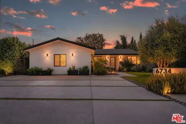 6734 Agnes Avenue, North Hollywood, CA 91606