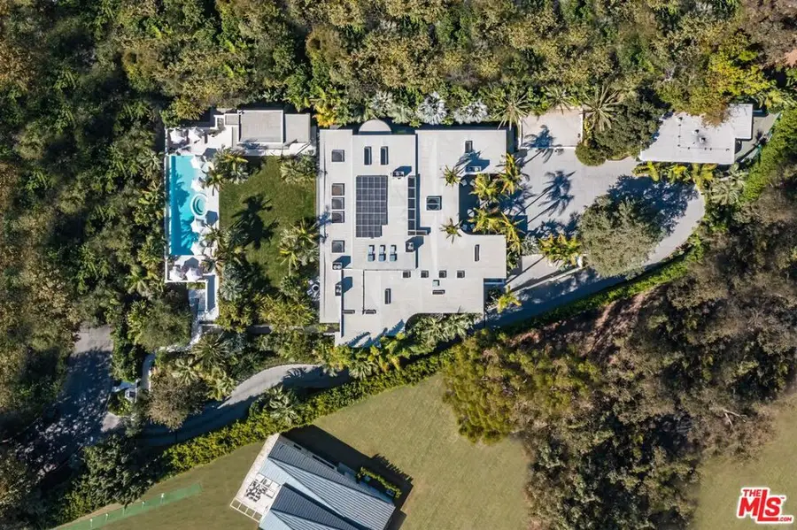 660 Club View Drive, Los Angeles, CA 90024 - #3