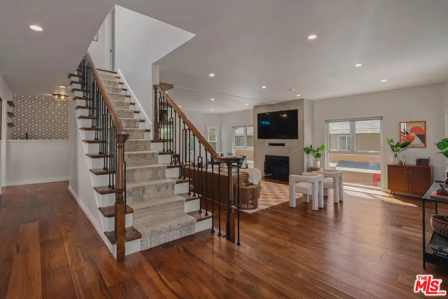 1096 Oban Drive, Los Angeles, CA 90065 - #3