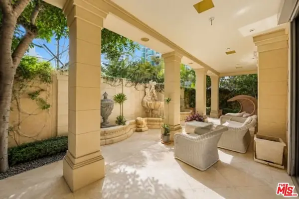 10375 Wilshire Boulevard #1B, Los Angeles, CA 90024