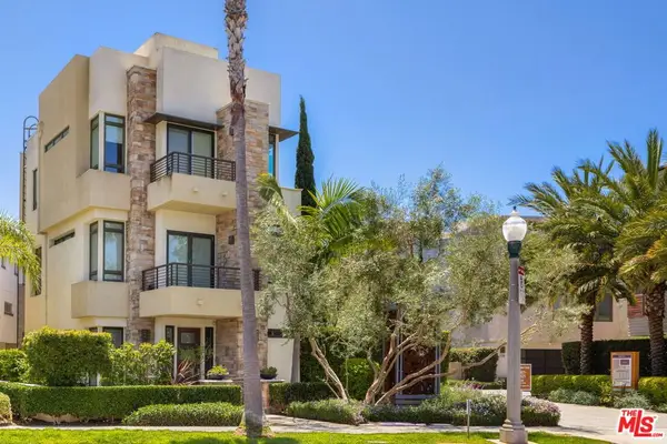 12821 N Seaglass Circle, Playa Vista, CA 90094