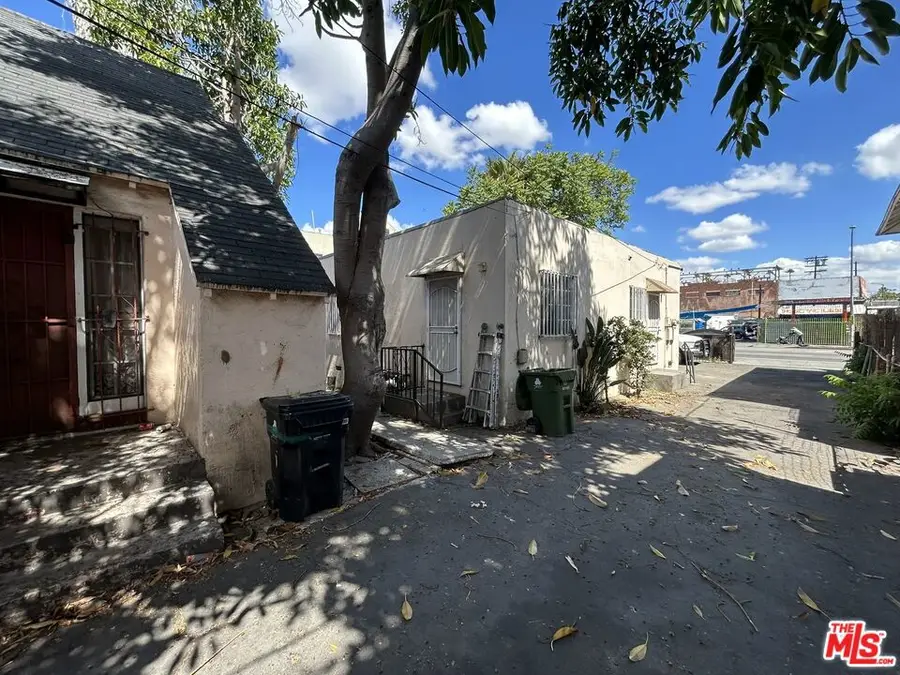 186 E Vernon Avenue, Los Angeles, CA 90011 - #3