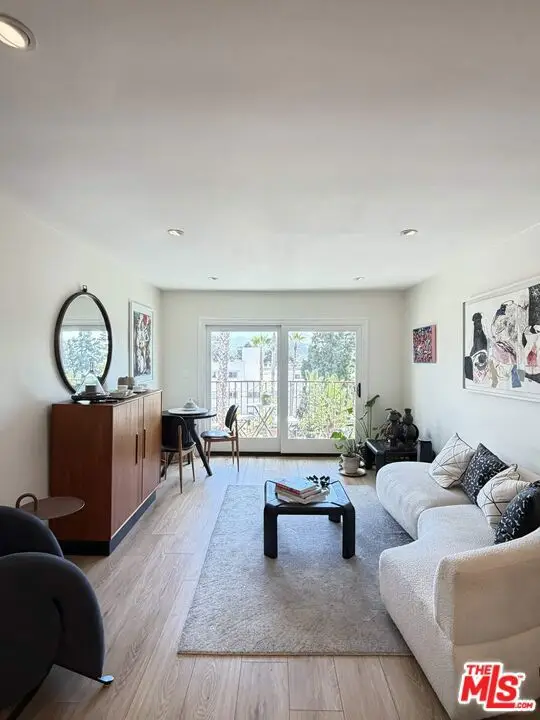 3407 Huxley Street #39, Los Angeles, CA 90027 - #1
