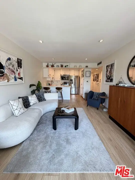 3407 Huxley Street #39, Los Angeles, CA 90027 - #2