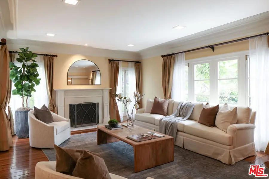 218 Lorraine, Los Angeles, CA 90004 - #3