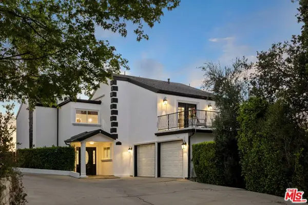 4927 Alatar Drive, Woodland Hills, CA 91364