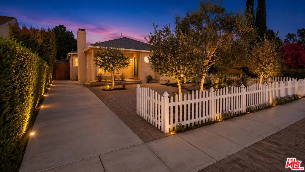 4706 Cartwright Avenue, Toluca Lake, CA 91602 - #1