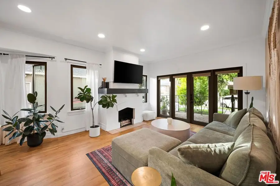 1350 Carlton Drive, Glendale, CA 91205 - #2