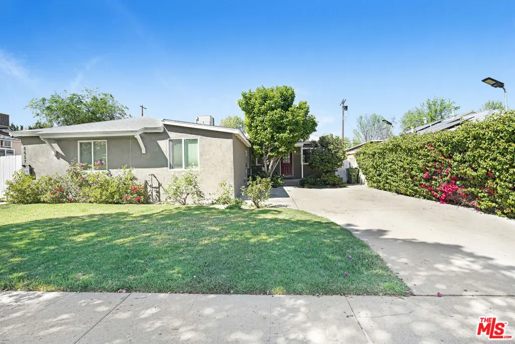 6659 Zelzah Avenue, Reseda, CA 91335 - #1