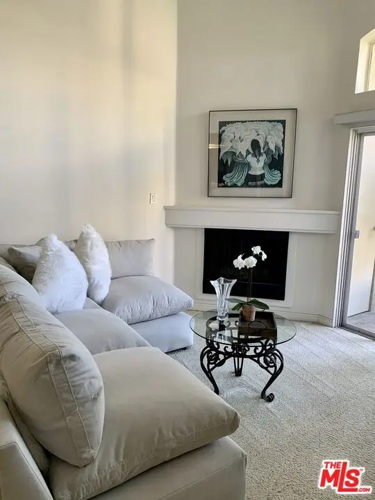 5535 Canoga Avenue #319, Woodland Hills, CA 91367