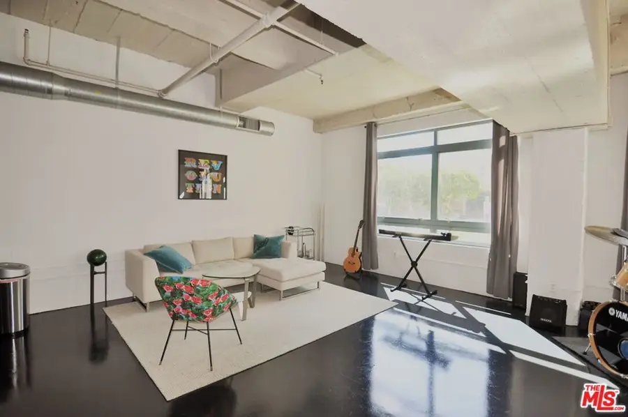 849 S Broadway #M9, Los Angeles, CA 90014 - #3