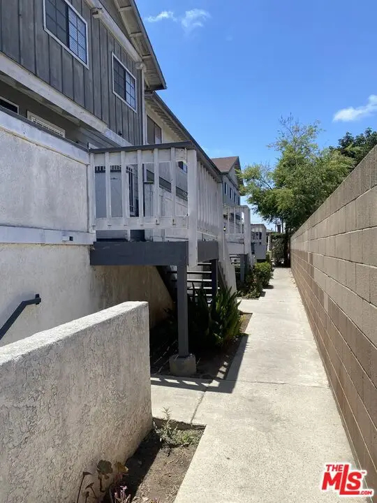14621 S Berendo Avenue #7, Gardena, CA 90247 - #3