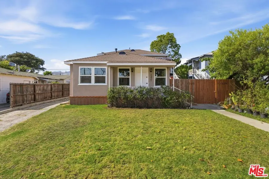 1321 Orange Grove Avenue, Glendale, CA 91205 - #3
