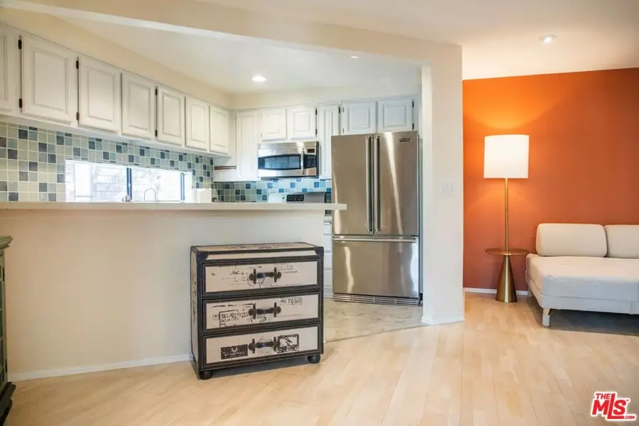 950 N Kings Road #245, West Hollywood, CA 90069 - #3