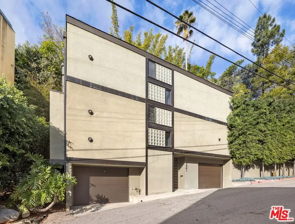 2641 Rinconia Drive, Los Angeles, CA 90068 - #1