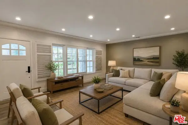 4000 Denny Avenue, Studio City, CA 91604