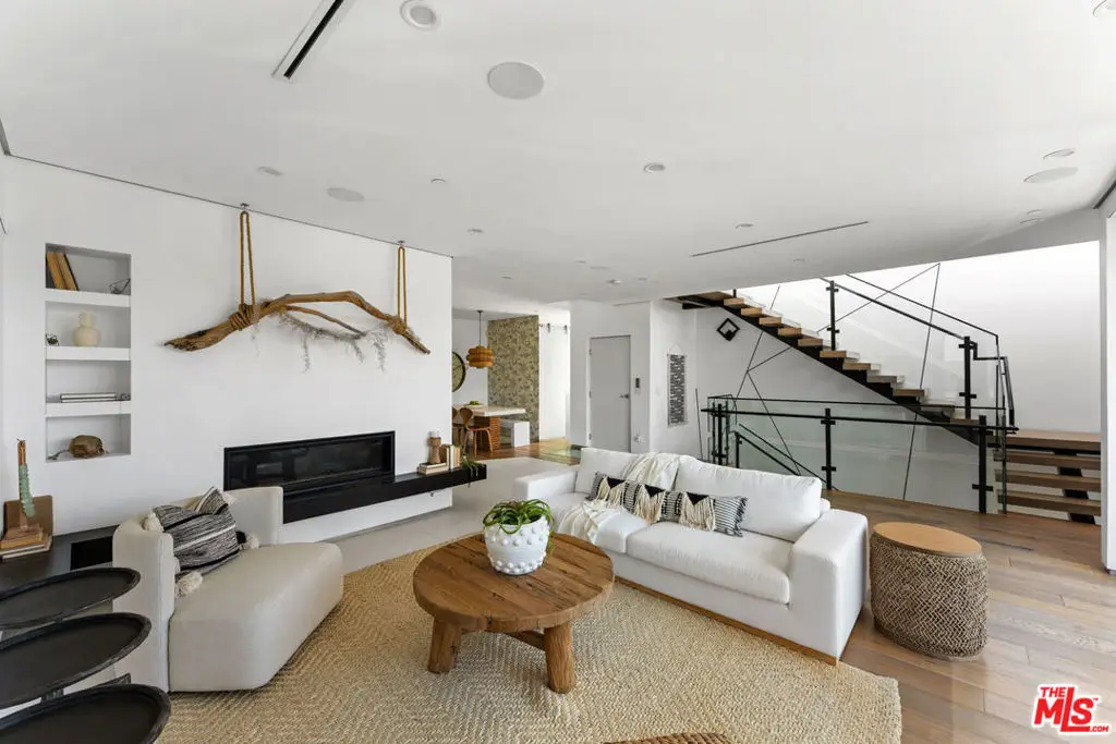 647 Mildred Avenue, Venice, CA 90291 - #1