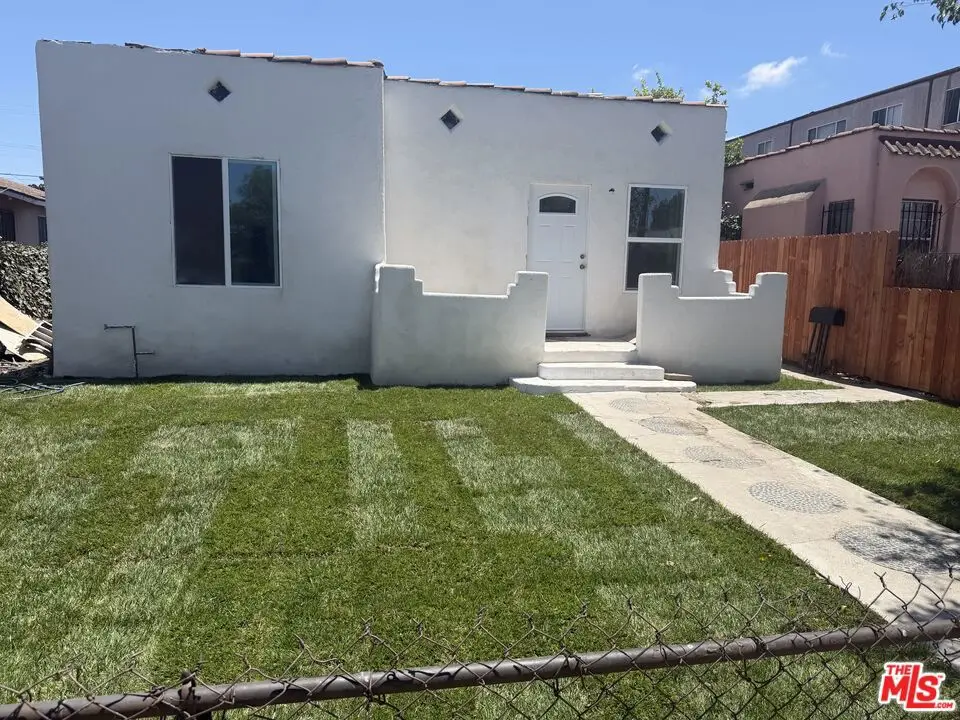 3312 Hyde Park Boulevard, Los Angeles, CA 90043 - #1