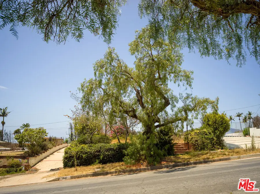 1041 Chautauqua Boulevard, Pacific Palisades, CA 90272 - #2