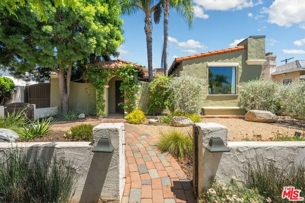 8955 Beverlywood Street, Los Angeles, CA 90034 - #1