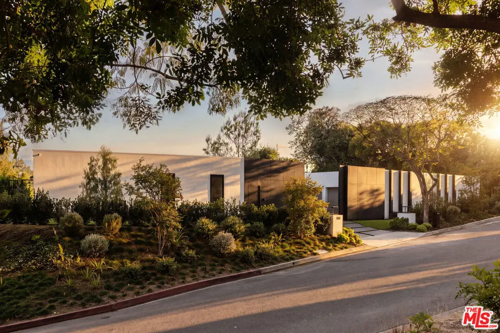 500 Chalette Drive, Beverly Hills, CA 90210 - #1