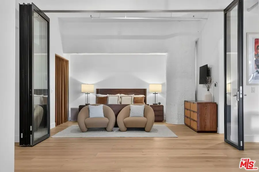 1645 Vine Street #411, Los Angeles, CA 90028 - #3