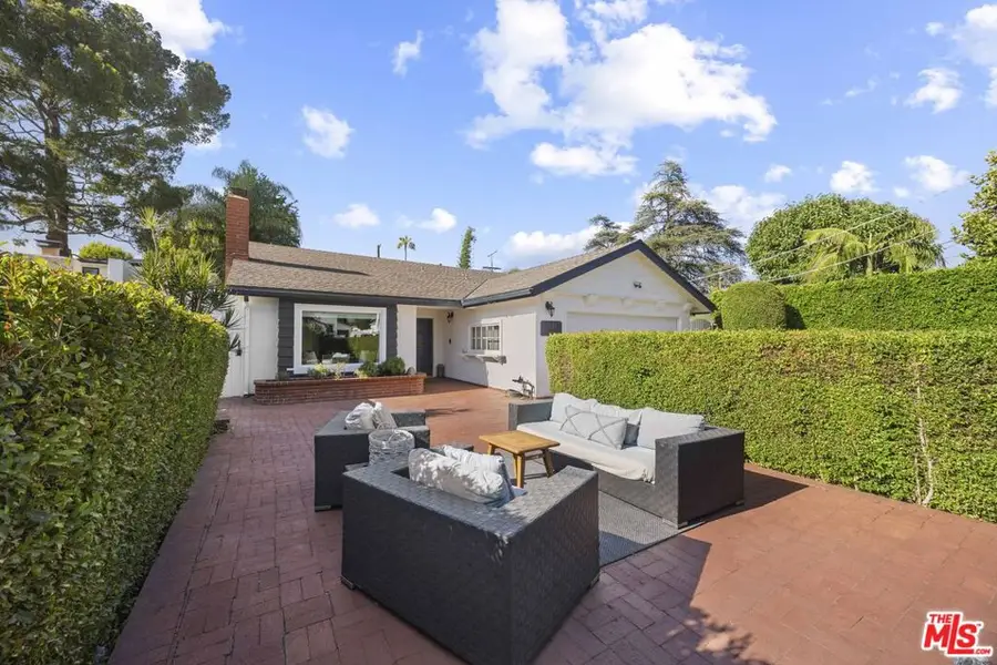 11139 Hortense Street, North Hollywood, CA 91602 - #2