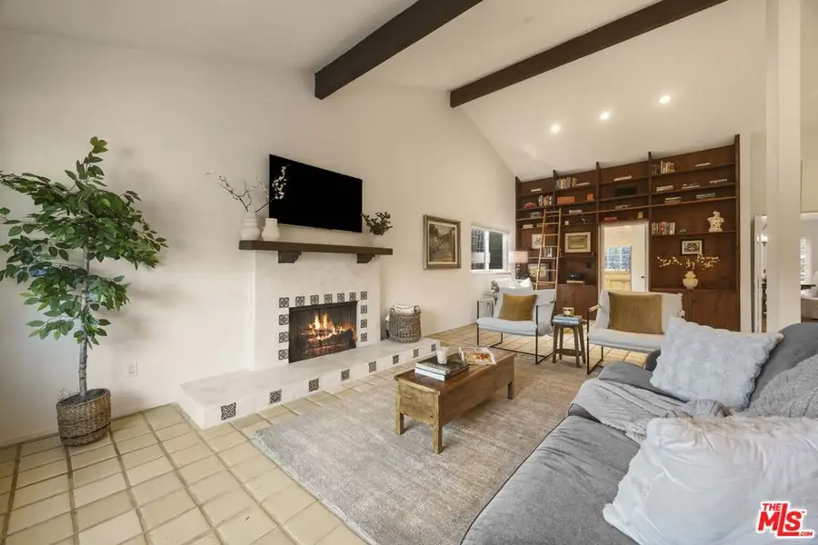 11139 Hortense Street, North Hollywood, CA 91602 - #3