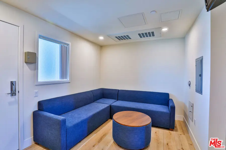 1073 Exposition Boulevard, Los Angeles, CA 90007 - #3