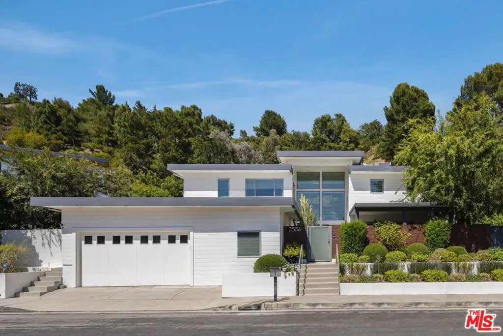 2536 Pesquera Drive, Los Angeles, CA 90049 - #1