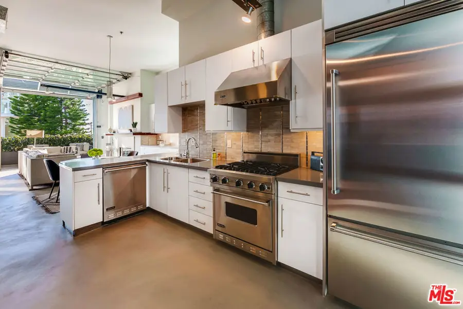 1152 N La Cienega Boulevard #201, West Hollywood, CA 90069 - #2
