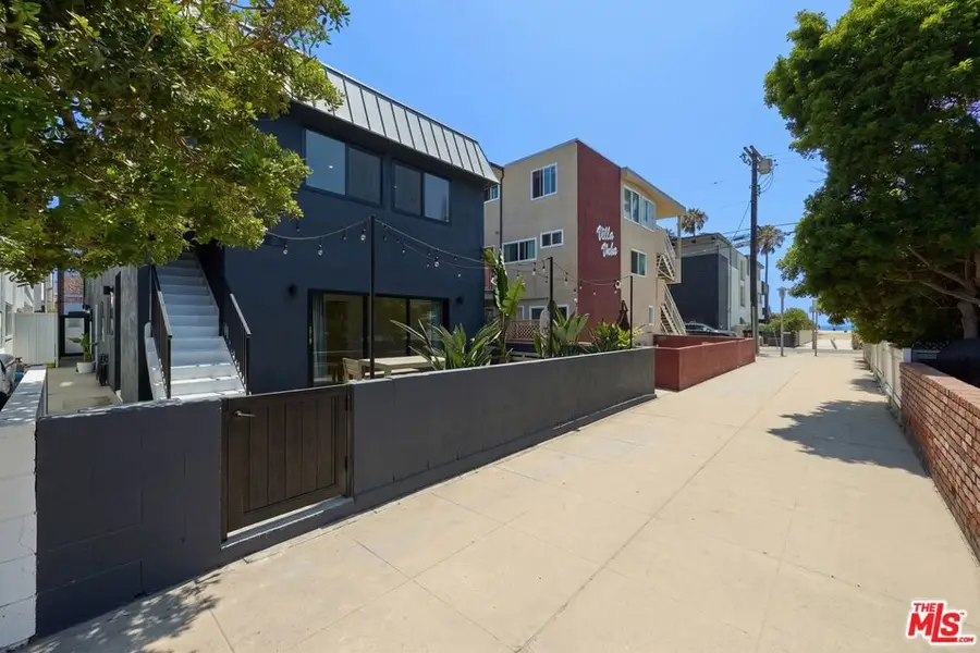 18 24th Avenue, Venice, CA 90291 - #3