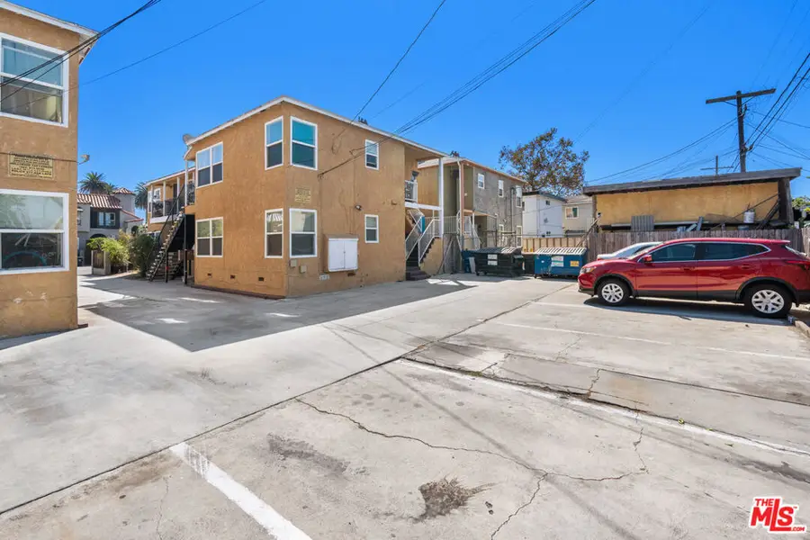 2743 S Redondo Boulevard, Los Angeles, CA 90016 - #2