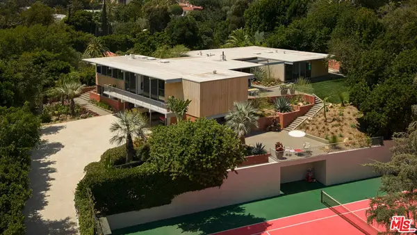 1035 Summit Drive, Beverly Hills, CA 90210