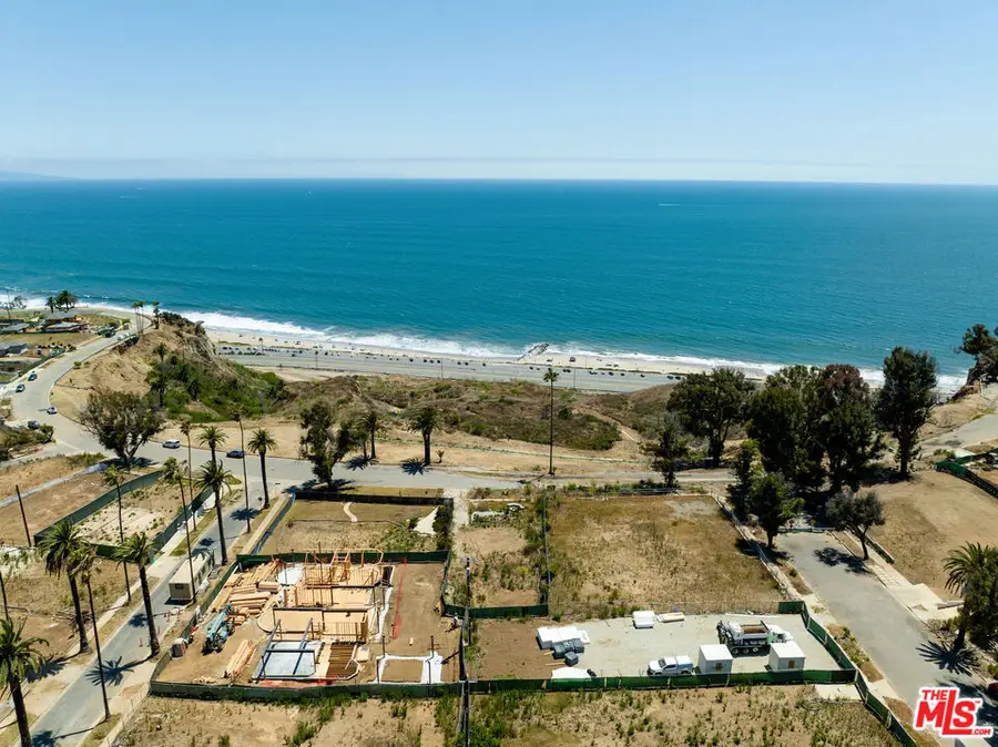 15363 Via De Las Olas, Pacific Palisades, CA 90272 - #2