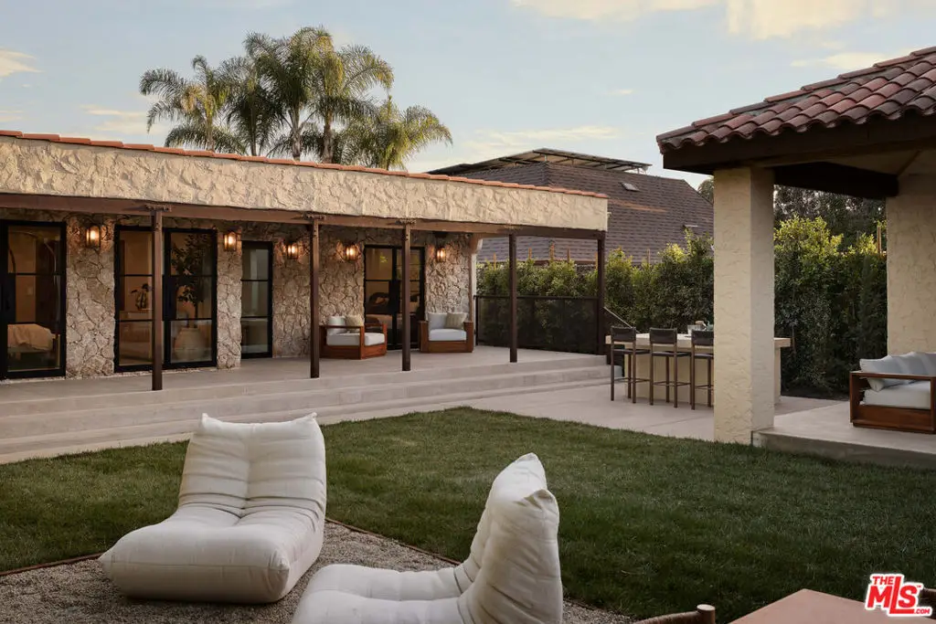 6255 Del Valle Drive, Los Angeles, CA 90048 - #1
