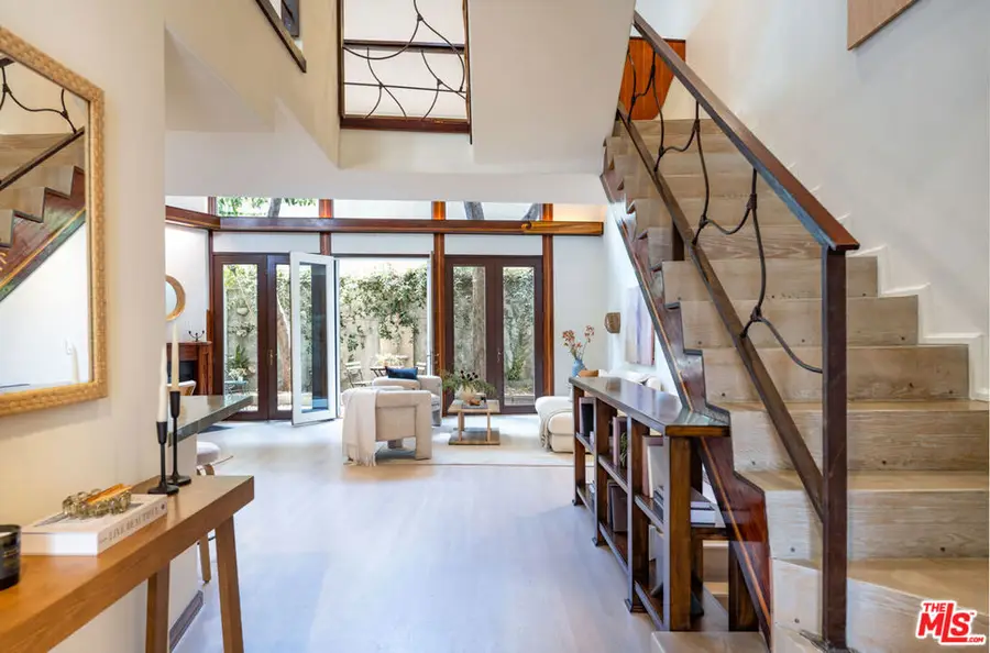 2811 Arizona Avenue #4, Santa Monica, CA 90404 - #3