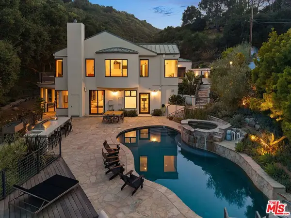 28222 Via Acero Street, Malibu, CA 90265